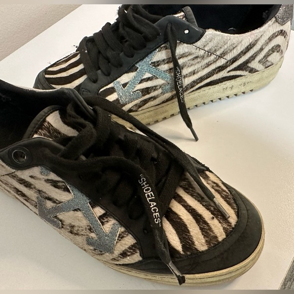 ORIGINAL off white shoes- zebra print - size 8 - Picture 6 of 8